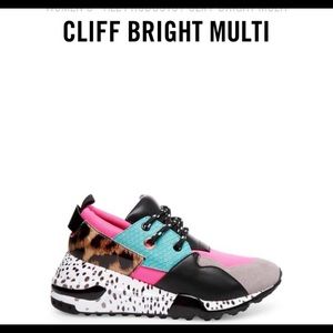 Bright Cliff Sneaker